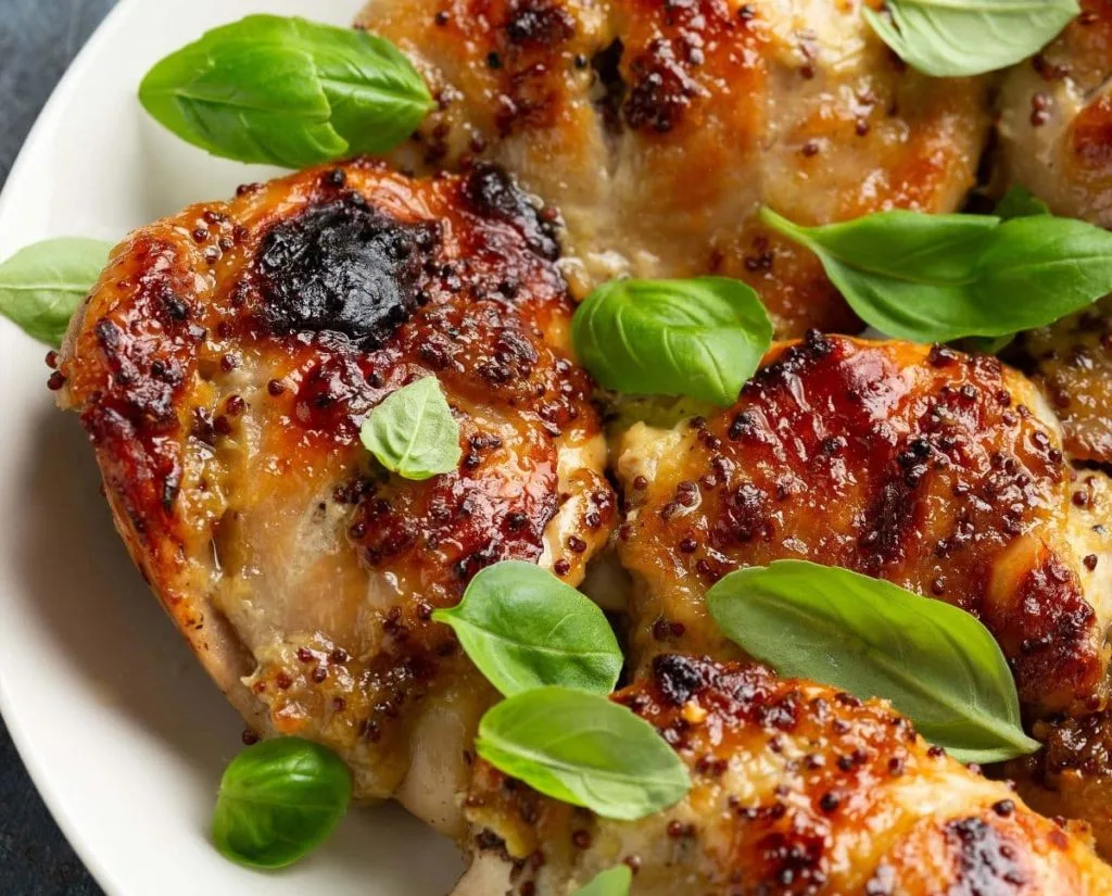 Легкие куриные бедрышки BBQ в аэрогриле