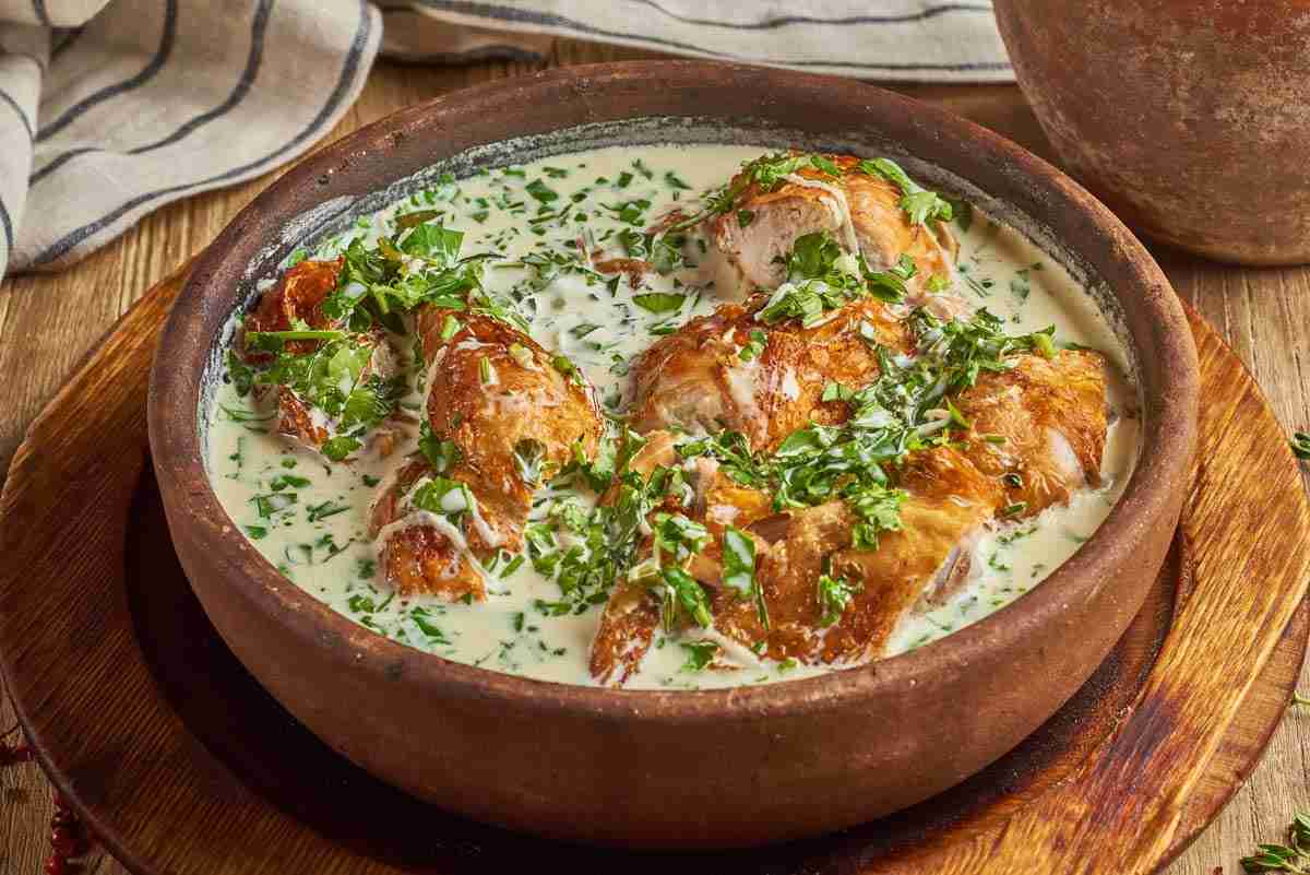 Чкмерули — курица в сливочно-чесночном соусе