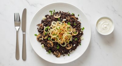 Плов из дикого риса с грибами