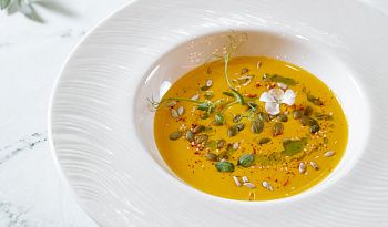 Тыквенный крем-суп из запеченной тыквы со сливками